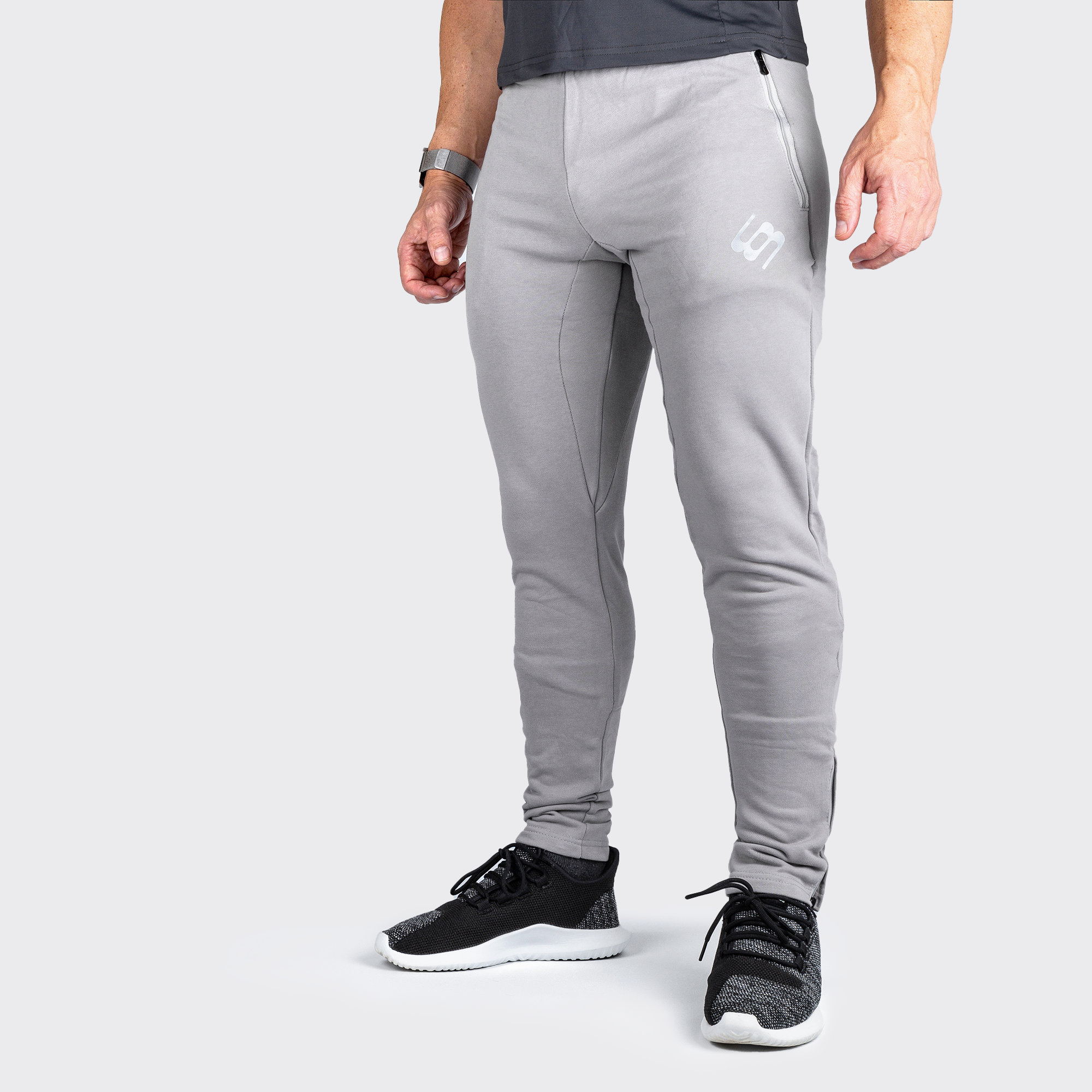 Buy Men Recycled Polyester Slim-Fit Gym Trousers - Khaki Online | Decathlon